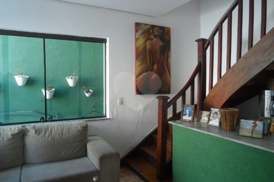 Sobrado à venda com 4 quartos, sendo 1 suíte, em Água Fria, São Paulo, SP