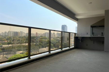 Apartamento à venda com 3 suítes em Campo Belo, São Paulo, SP