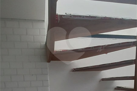 Sobrado à venda com 3 suítes em Loteamento Loanda, Atibaia, SP