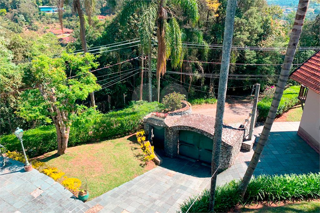 Casa à venda com 4 suítes em Parque Petrópolis, Mairiporã, SP