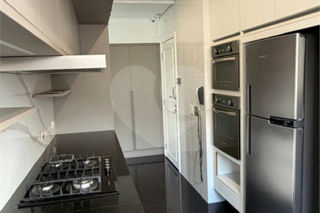 Apartamento à venda com 4 quartos, sendo 3 suítes, em Itaim Bibi, São Paulo, SP