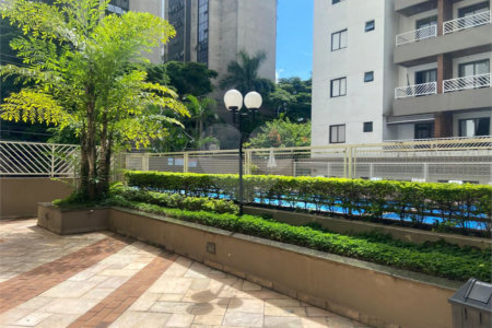Apartamento à venda com 3 quartos, sendo 1 suíte, em Tatuapé, São Paulo, SP