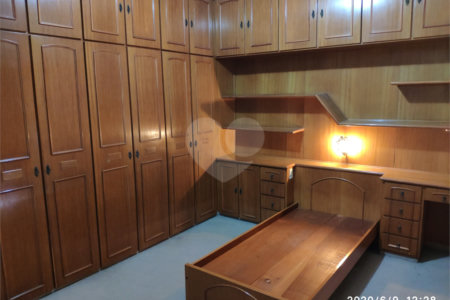 Casa à venda com 5 quartos, sendo 1 suíte, em Jaguaré, São Paulo, SP