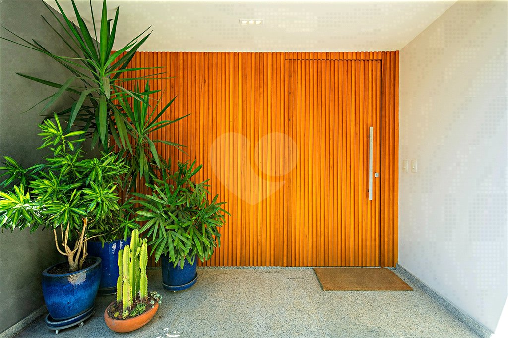 Casa à venda com 3 suítes no condomínio Reserva 8, São Paulo - SP