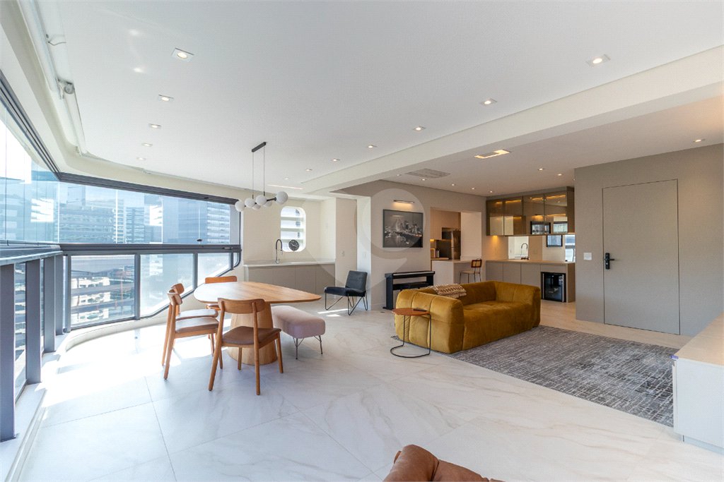 Apartamento à venda com 3 suítes em Chácara Santo Antônio (zona Sul), São Paulo, SP