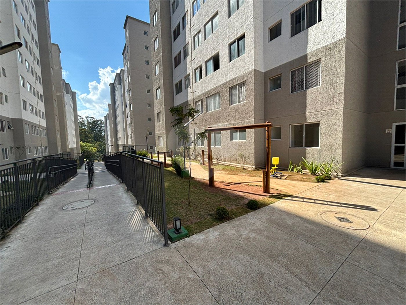 Apartamento à venda com 2 quartos em Jardim Helian, São Paulo, SP