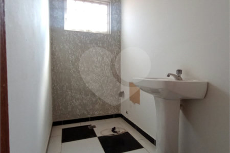 Casa à venda com 3 quartos, sendo 1 suíte, em Central Parque 4-l, Itapetininga, SP