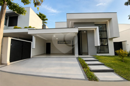 Casa à venda com 3 suítes no condomínio Residencial Chácara Ondina, Sorocaba - SP
