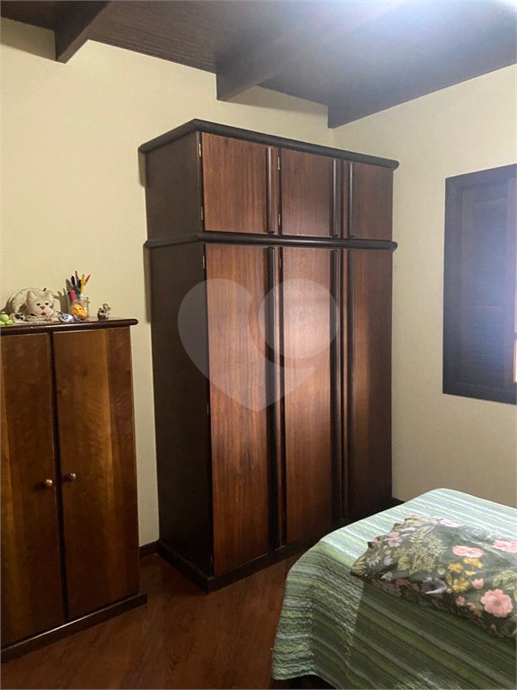 Sobrado à venda com 3 quartos, sendo 1 suíte,  em Vila Suissa, Mogi das Cruzes, SP