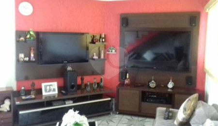 Sobrado à venda com 3 quartos em Vila Maria Alta, São Paulo, SP