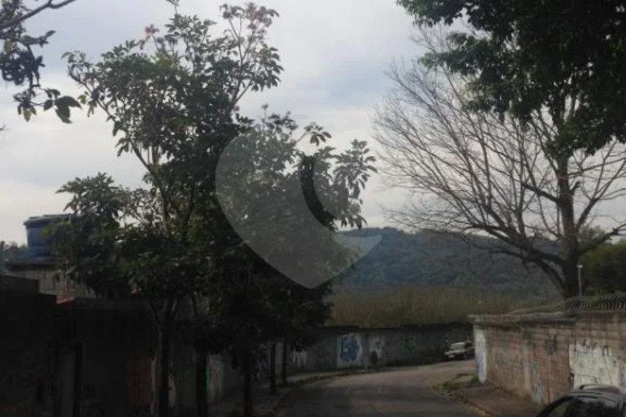 Loteamento à venda no condomínio xxxx, São Paulo - SP