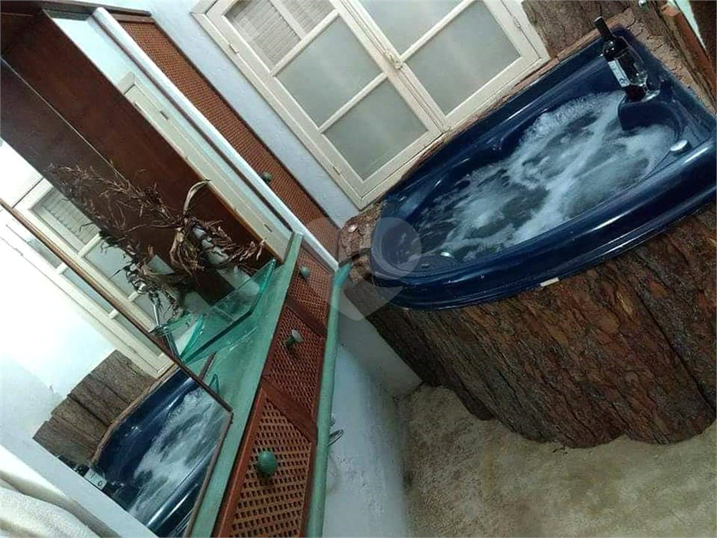 Chácara à venda com 4 quartos, sendo 3 suítes, no Centro, Juquitiba, SP