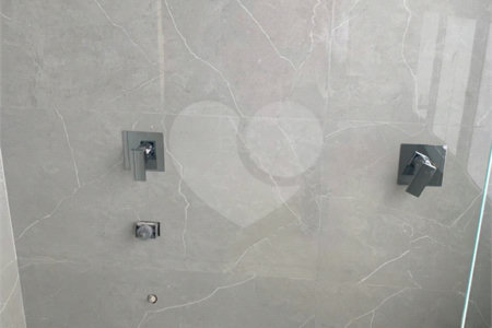 Casa à venda com 3 suítes no condomínio Quadra Real, Atibaia - SP