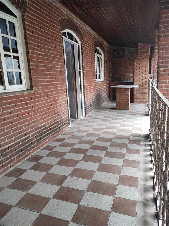 Casa à venda com 3 suítes em Matriz, Mauá, SP