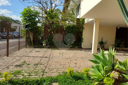 Casa à venda com 4 quartos, sendo 1 suíte,  em Parque Continental, São Paulo, SP