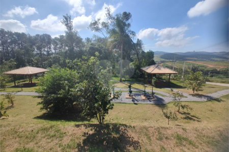 Terreno à venda no condomínio Residencial Solar São Judas Tadeu, Piracaia - SP