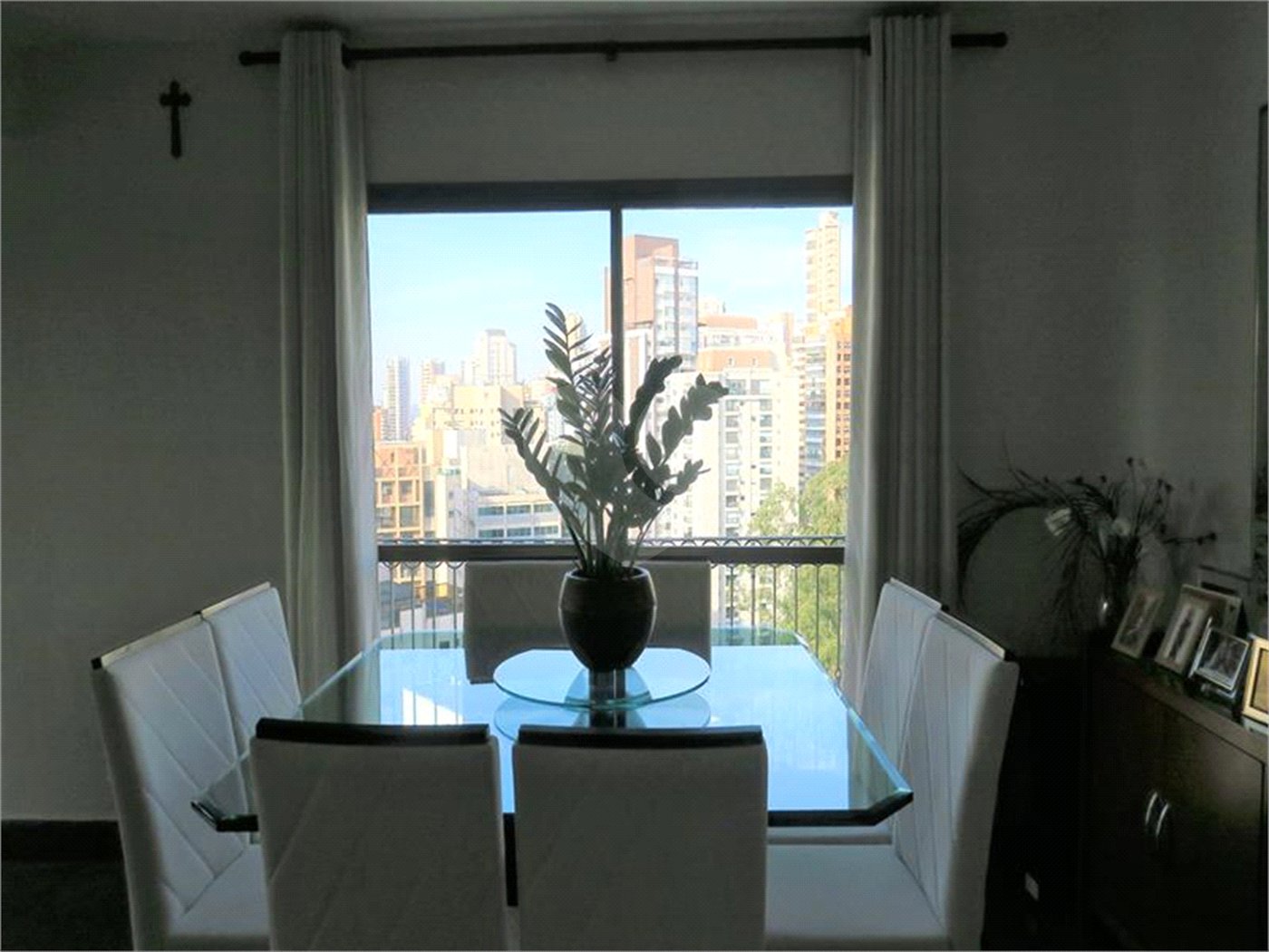 Apartamento à venda com 4 quartos, sendo 2 suítes,  em Vila Suzana, São Paulo, SP
