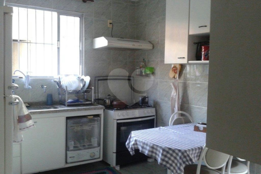 Casa Térrea à venda com 3 quartos, sendo 2 suítes, em Jardim Floresta, São Paulo, SP