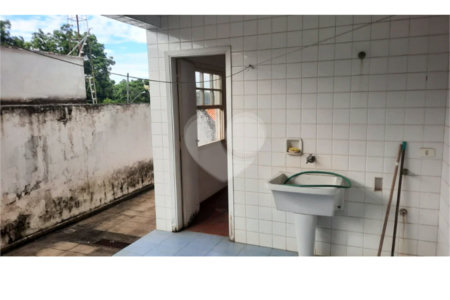 Casa à venda com 2 quartos, sendo 1 suíte,  no Centro, Itu, SP