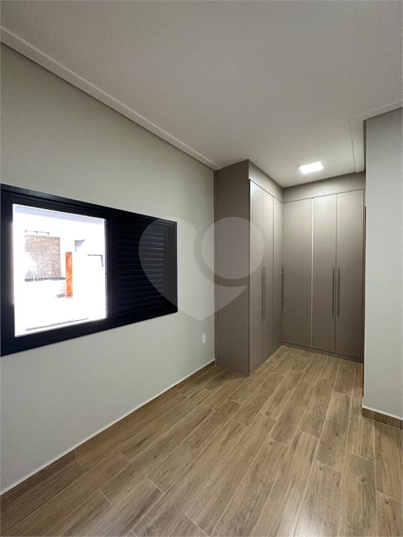 Casa à venda com 3 quartos, sendo 1 suíte,  no condomínio Lagos D Icaraí, Salto - SP