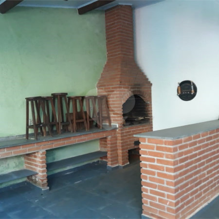 Casa à venda com 4 suítes em Vila Oliveira, Mogi das Cruzes, SP
