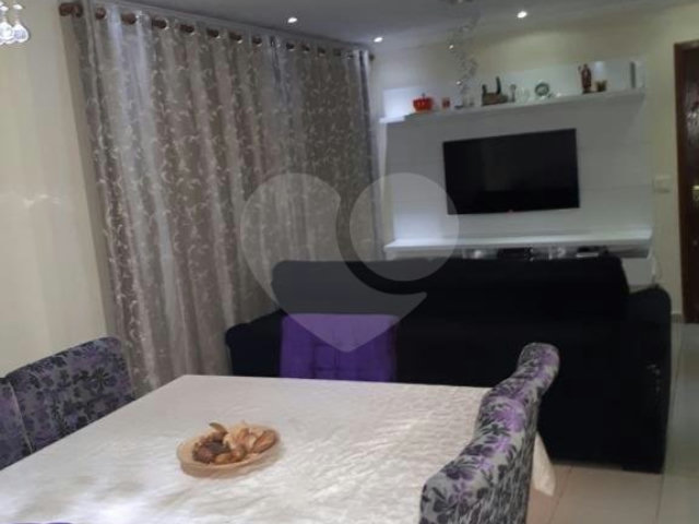 Sobrado à venda com 3 quartos, sendo 1 suíte,  em Tremembé, São Paulo, SP