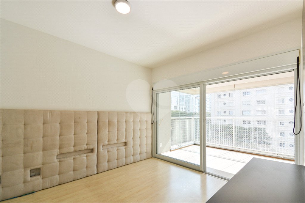Duplex à venda com 3 suítes em Jardim Paulista, São Paulo, SP