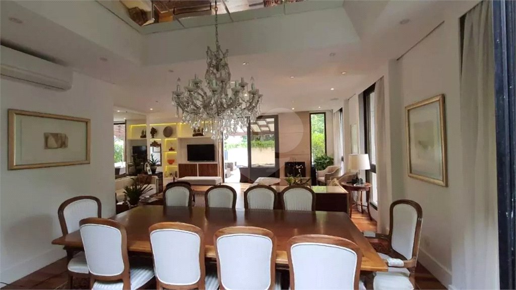 Casa à venda com 3 suítes no condomínio Metropolitan, São Paulo - SP