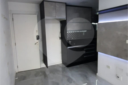 Apartamento à venda com 2 quartos em Santo Amaro, São Paulo, SP
