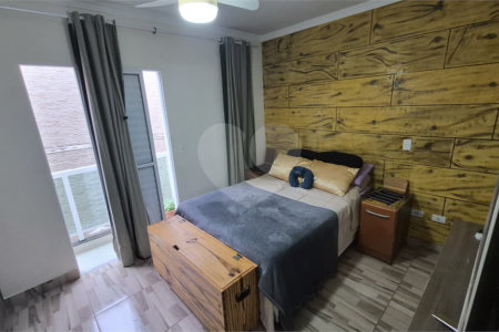 Casa à venda com 2 suítes no condomínio Simão Machado, São Paulo - SP