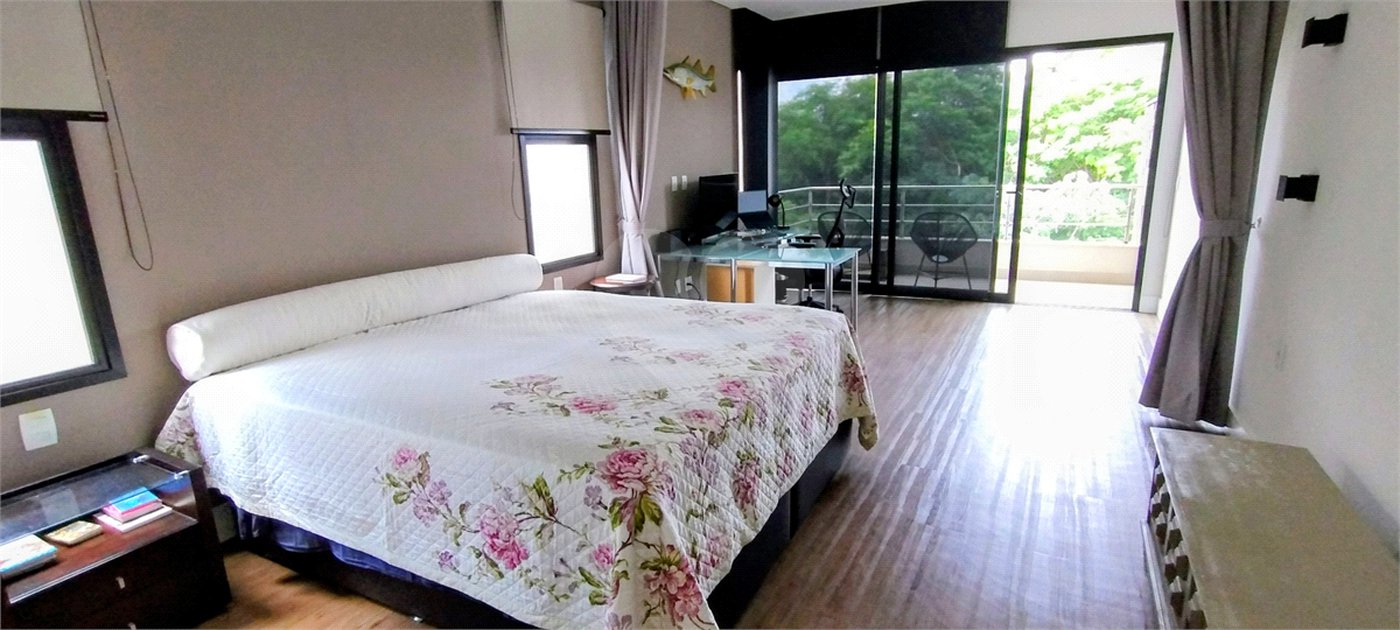 Casa à venda com 3 suítes no condomínio Porto do Sol, Valinhos - SP