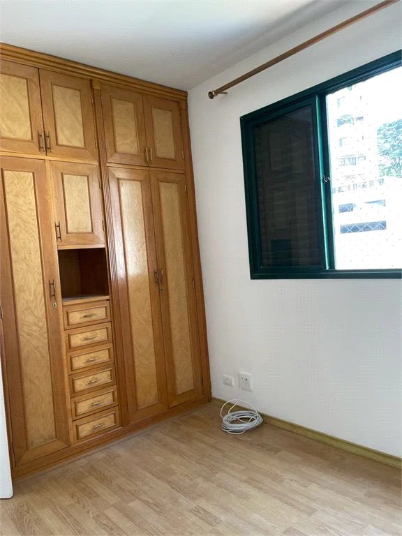 Apartamento à venda com 3 quartos, sendo 1 suíte, em Vila Suzana, São Paulo, SP