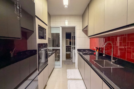 Cobertura Duplex com Vista para o Mar | 3 Suítes, SPA Privativo, Porteira Fechada e Lazer Completo