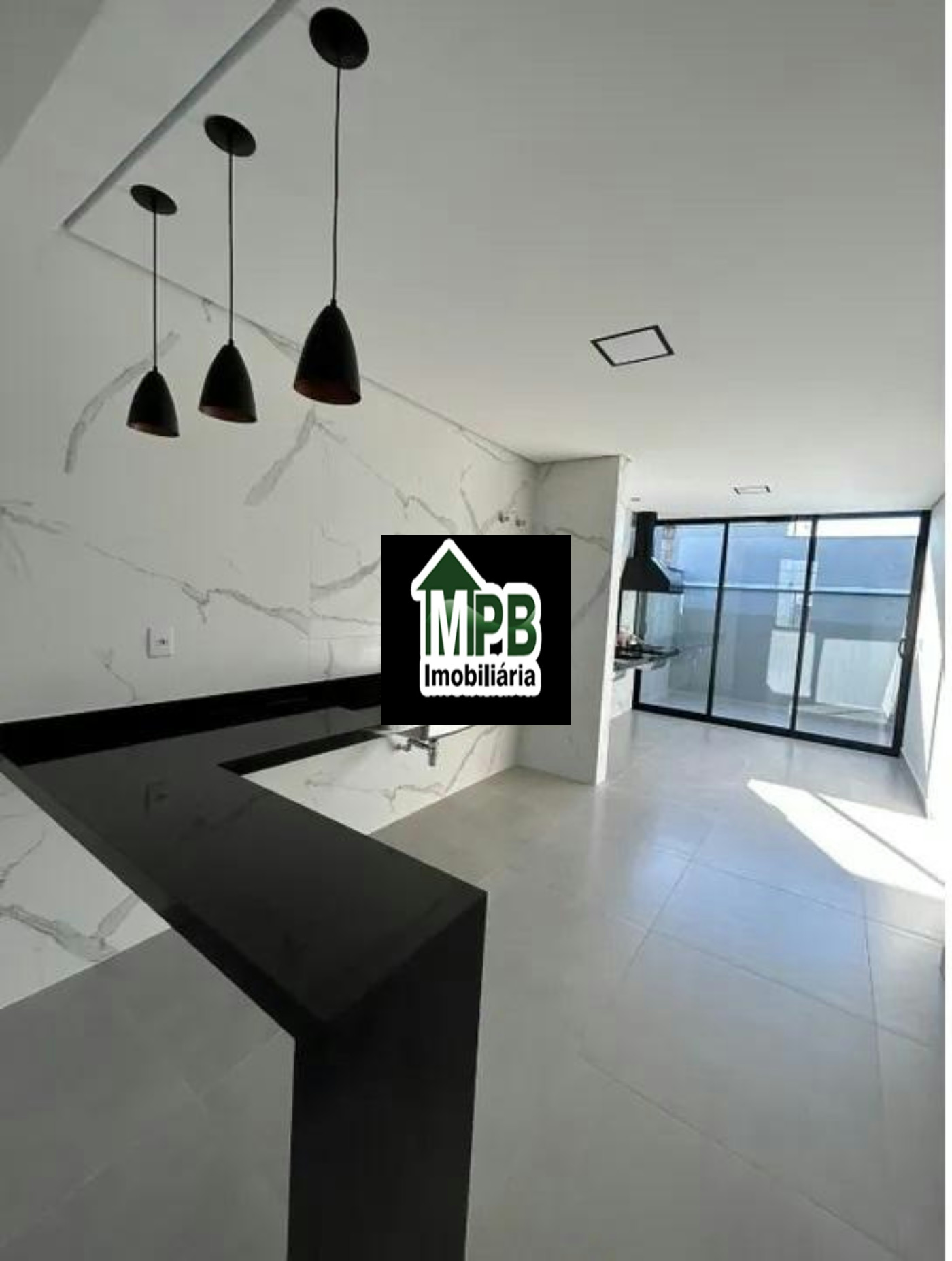 Casa à venda com 3 quartos, sendo 2 suítes, no condomínio Residencial Jardim Sorocaba, Sorocaba - SP