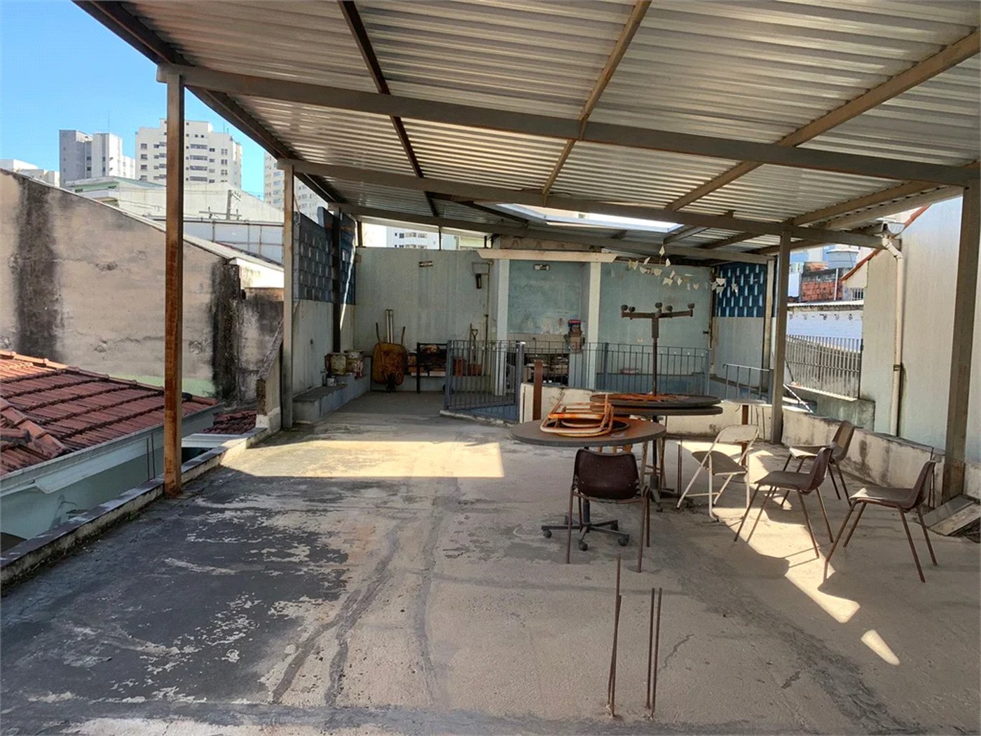 Casa à venda com 3 quartos, sendo 1 suíte, em Vila Romana, São Paulo, SP