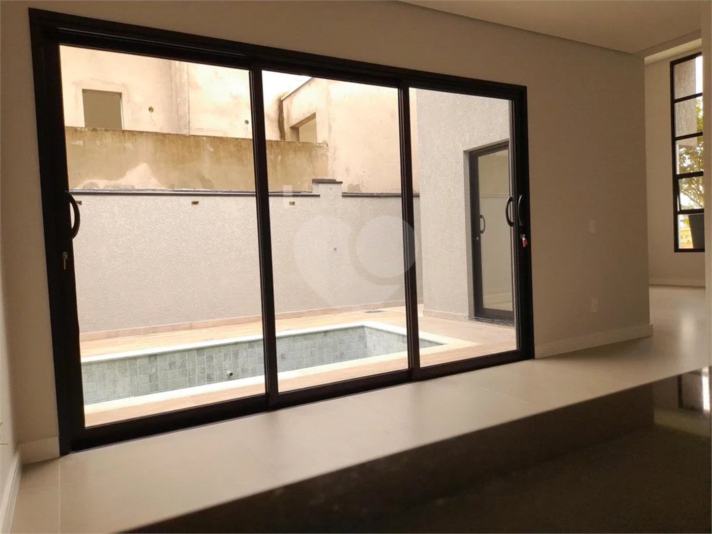 Casa à venda com 3 quartos, sendo 1 suíte, no condomínio Gran Ville São Venâncio, Itupeva - SP