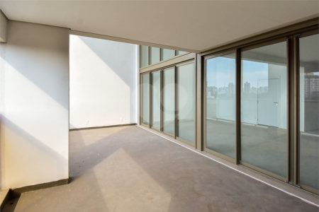 Apartamento à venda com 4 suítes em Ibirapuera, São Paulo, SP