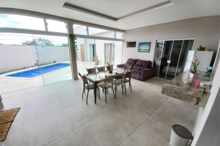 Casa à venda com 3 quartos, sendo 1 suíte,  no condomínio Villagio Milano, Sorocaba - SP