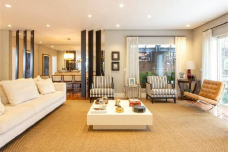Casa à venda com 4 suítes no condomínio Outeiro, São Paulo - SP