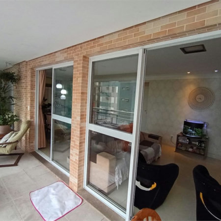 Apartamento Residencial à venda, Gonzaga, Santos - AP0695.