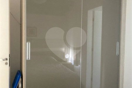 Apartamento à venda com 2 quartos, sendo 1 suíte, em Saúde, São Paulo, SP