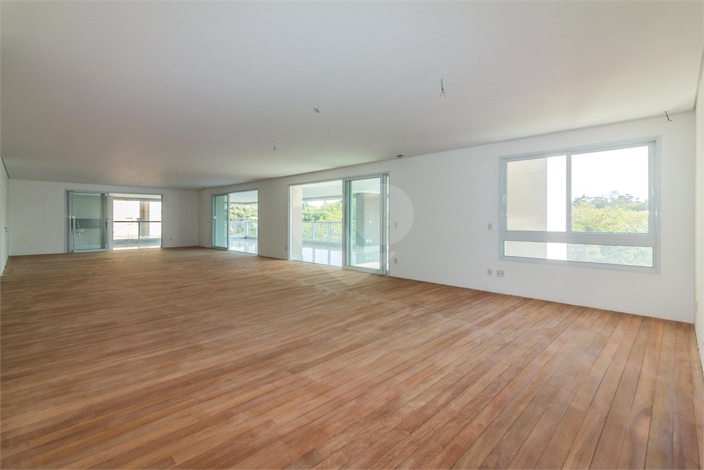 Apartamento à venda com 4 suítes em Ibirapuera, São Paulo, SP