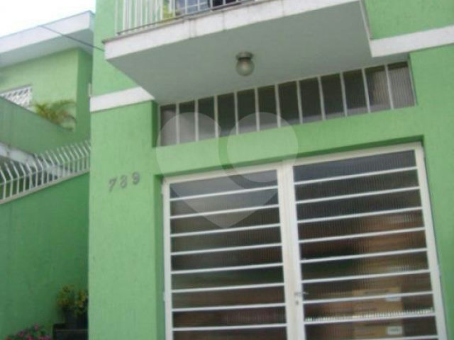Sobrado à venda com 3 quartos, sendo 1 suíte,  em Parada Inglesa, São Paulo, SP