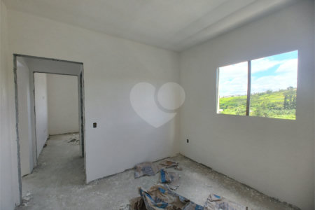 Casa à venda com 2 quartos no condomínio Residencial Sonhar Bella, Atibaia - SP