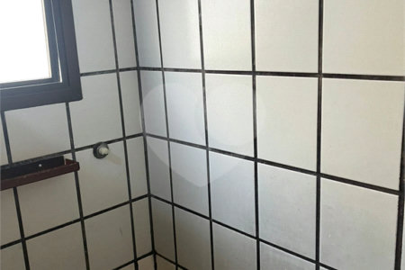 Apartamento à venda com 4 suítes em Vila Uberabinha, São Paulo, SP