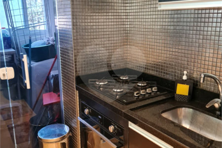 Apartamento à venda com 3 quartos, sendo 1 suíte,  em Vila Andrade, São Paulo, SP