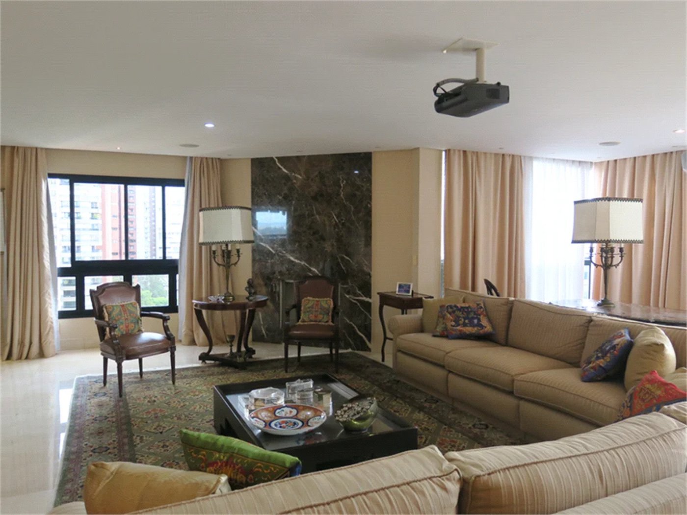 Apartamento à venda ou para alugar com 3 suítes em Vila Suzana, São Paulo, SP