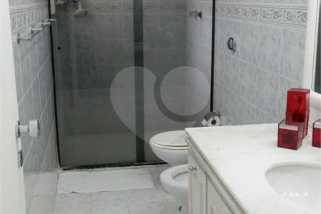 APARTAMENTO PRÓXIMO METRÔ SÃO JUDAS.