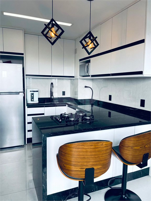 Apartamento à venda com 1 quarto em Jardim D'abril, Osasco, SP