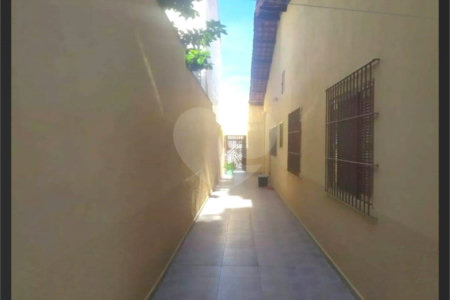 Casa à venda com 2 quartos, sendo 1 suíte,  em Jardim Saira, Sorocaba, SP